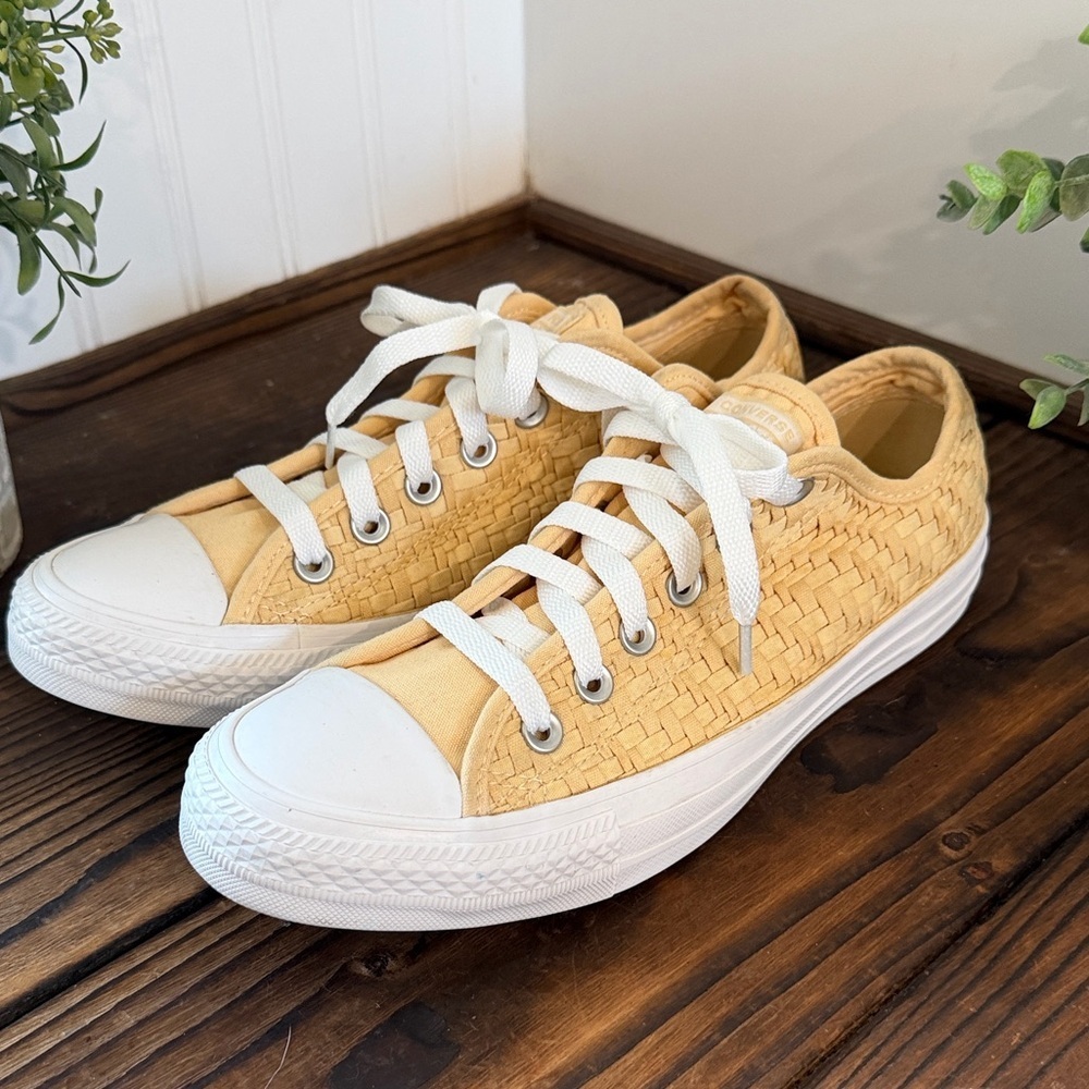NWT Converse Dream Weave Chuck Taylor All Stars
